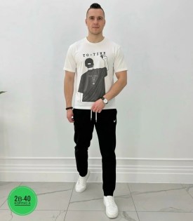 Костюм