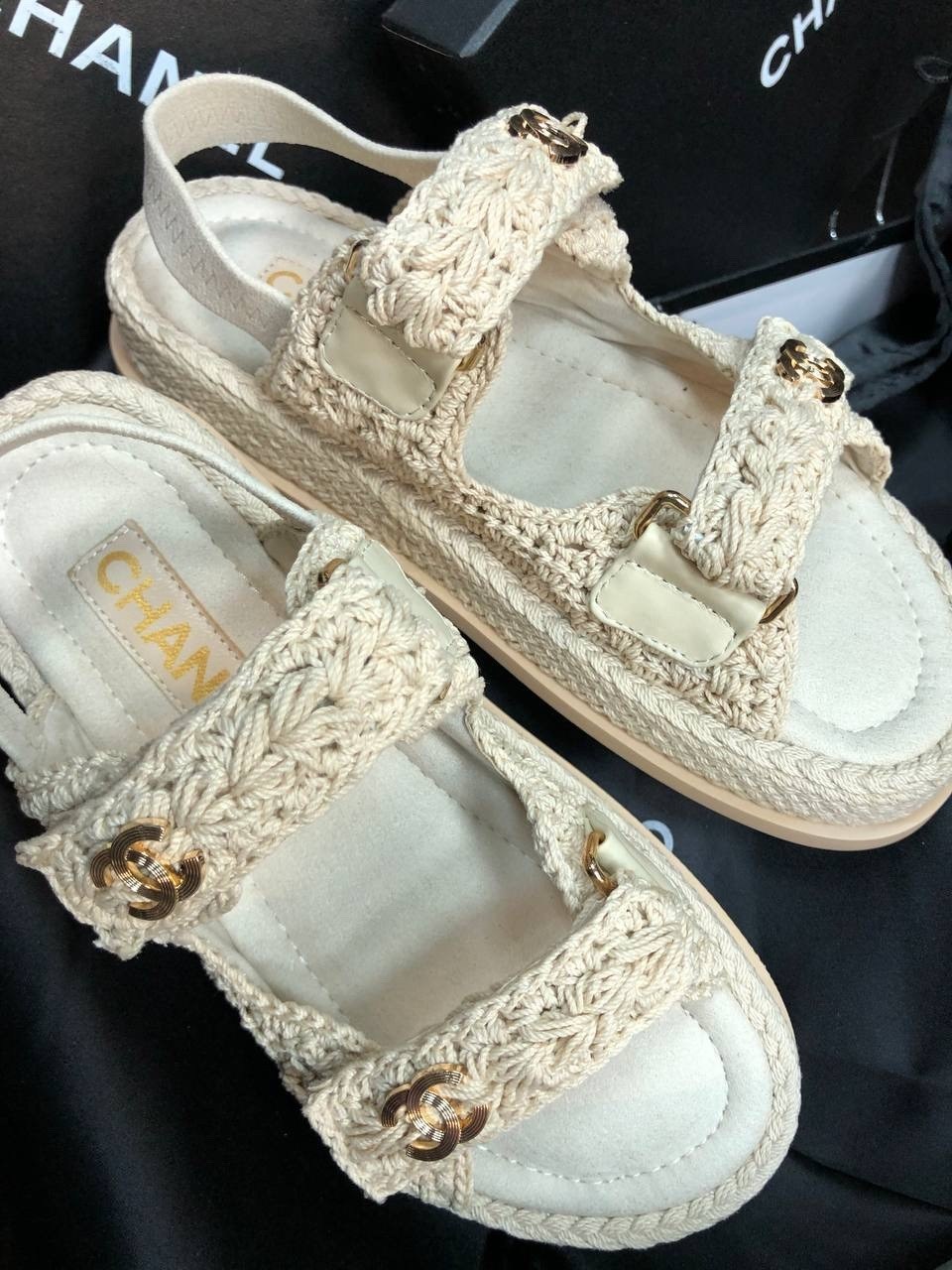 сандалии chanel,босоножки шанель бежевые,босоножки шанель,босоножки chanel,сандалии шанель