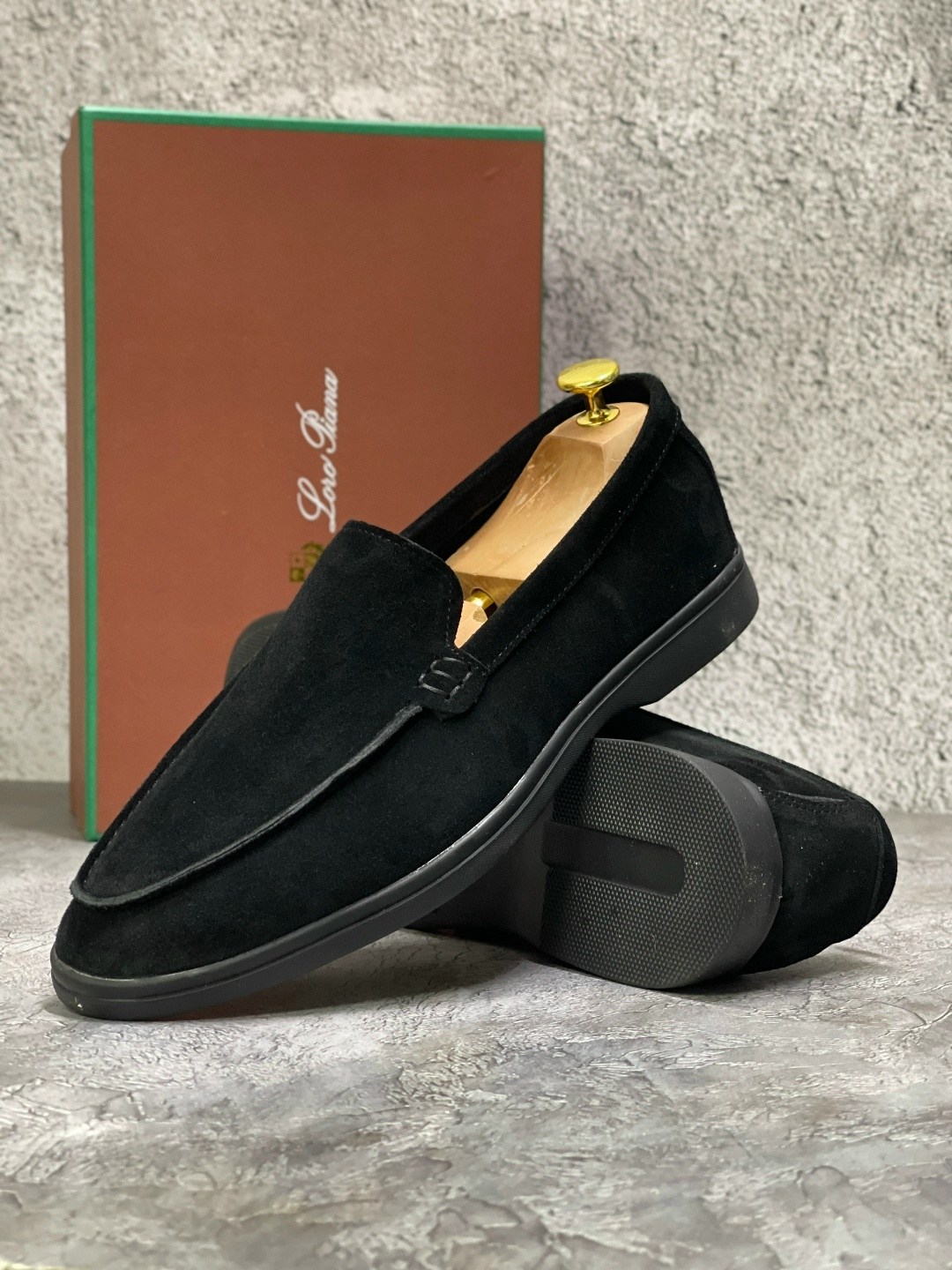 лоферы из натуральной замши loro piana,лоферы loro piana мужские,лоферы loro piana,лоферы замшевые мужские,