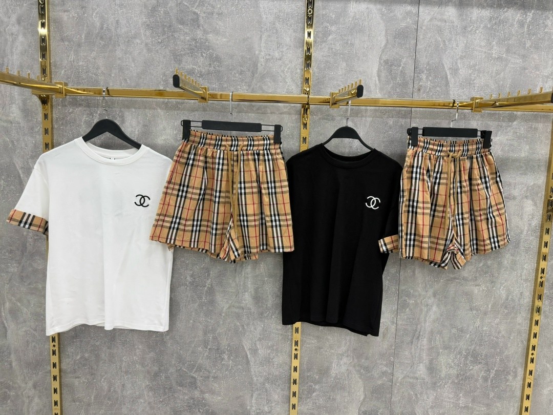 шорты burberry,плавательные шорты burberry,летние костюмы,шорты мужские,повседневный костюм