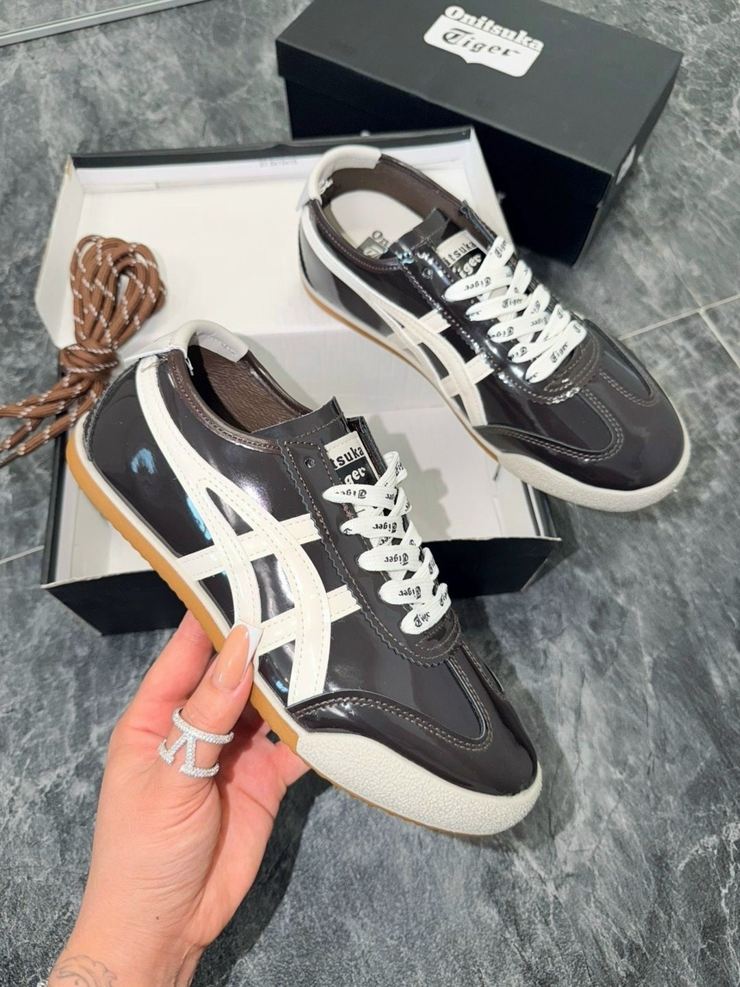 ,asics tarther og,кроссовки onitsuka tiger,кроссовки asics,asics onitsuka tiger