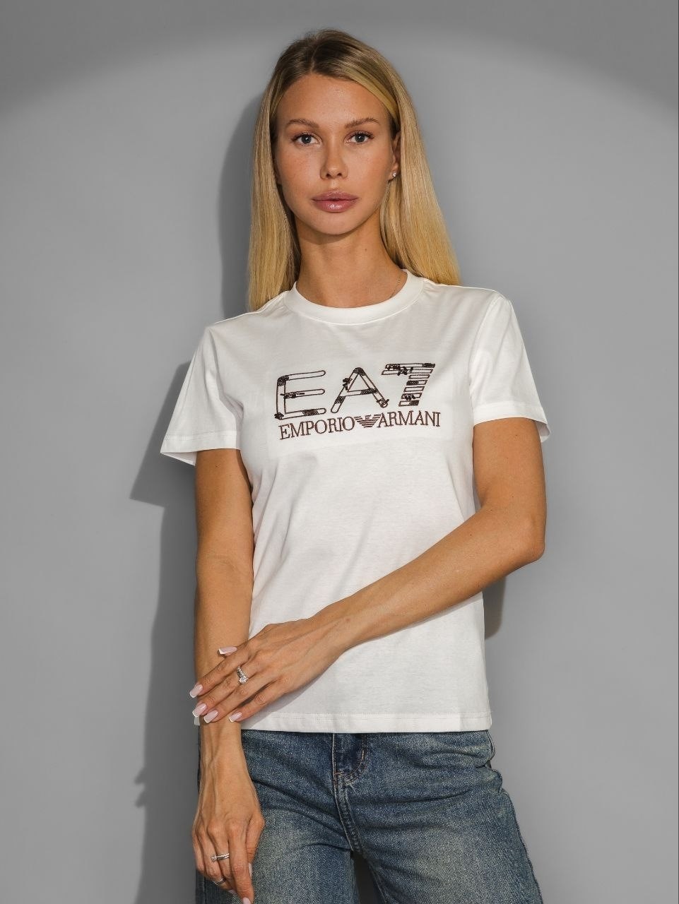женская футболка,emporio armani футболка,футболке,футболки с принтом,футболки и топы