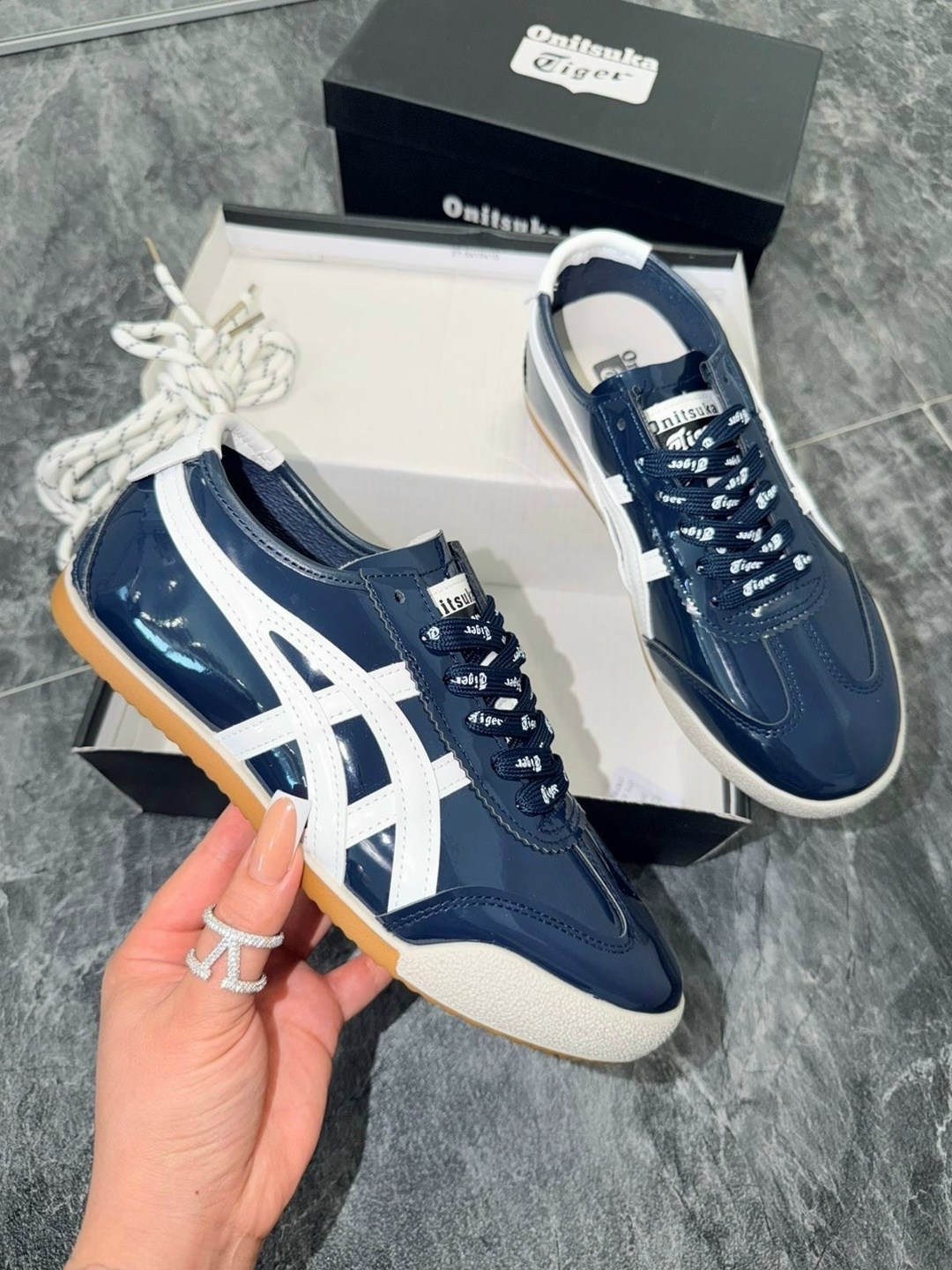 ,asics tarther og,кроссовки onitsuka tiger,кроссовки asics,asics onitsuka tiger