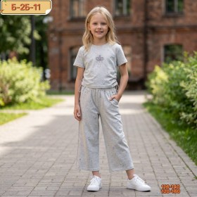 Костюм