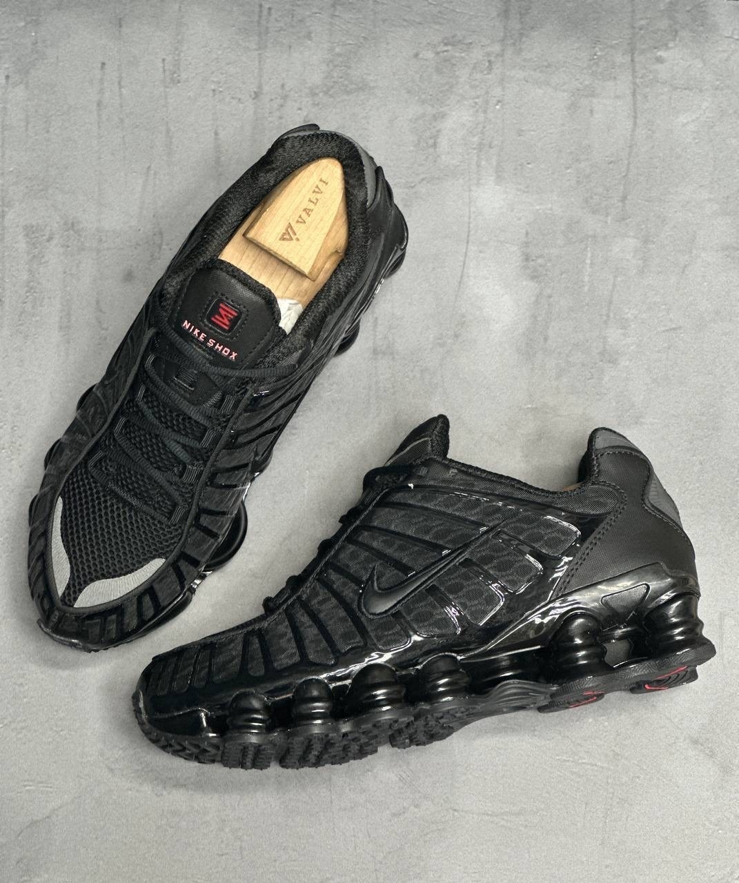 nike shox tl black,кроссовки nike,кроссовки nike shox tl,nike shox tl black metallic hematite,мужские кроссовки nike