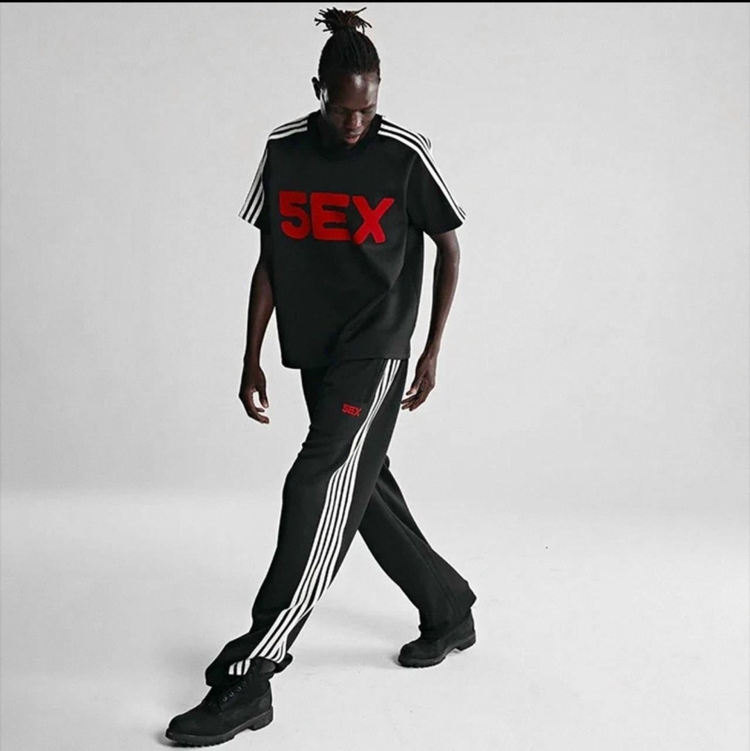 мужские футболки adidas originals,adidas originals adidas,мужская футболка adidas,adidas original