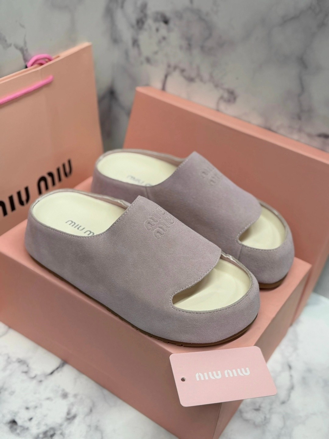 ,шлепанцы женские,шлепанцы miu miu,сабо женские, женская
