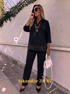 Костюм