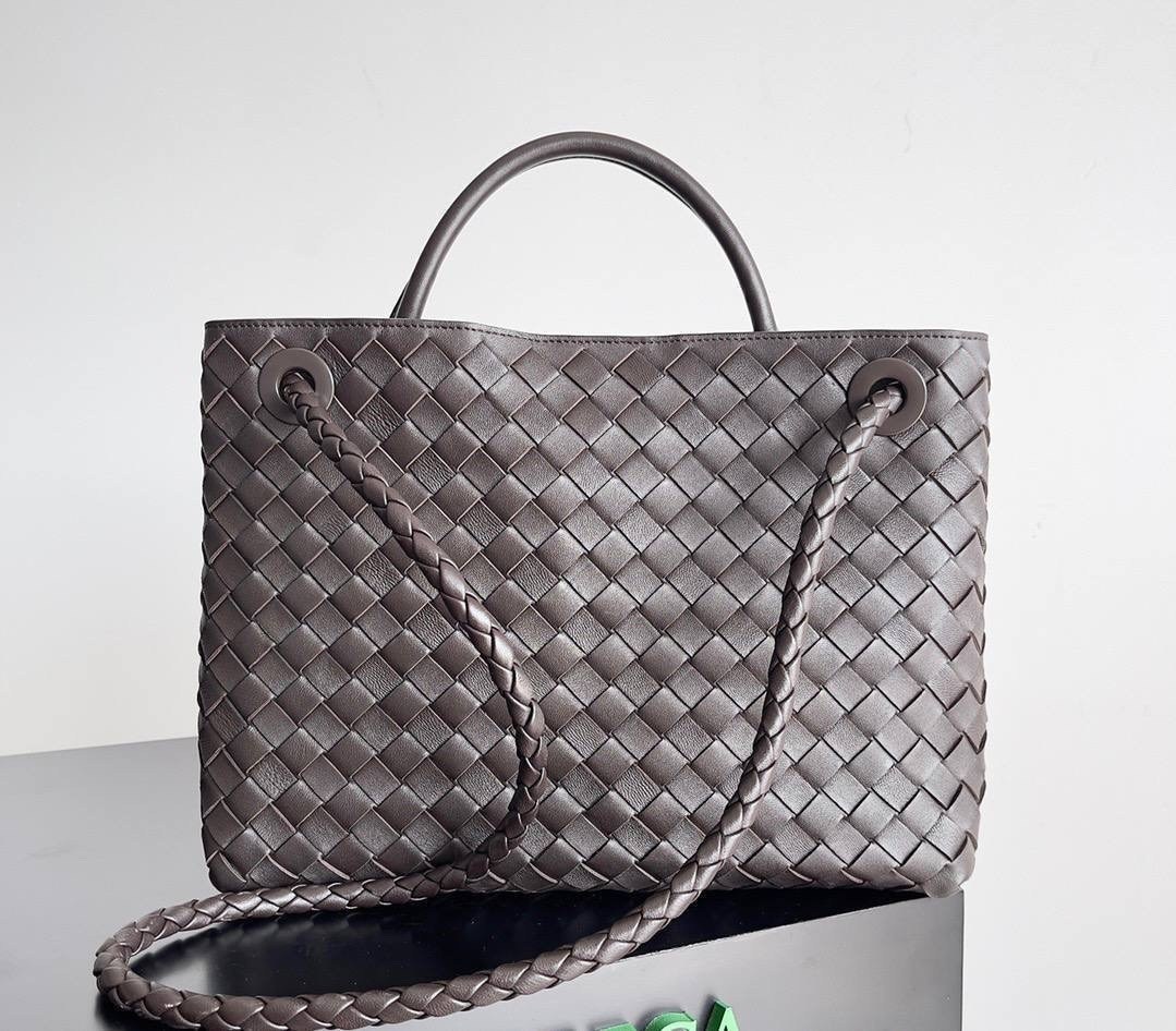 сумка bottega veneta,сумка bottega veneta плетеная,bottega veneta bag,женская сумка bottega veneta,женская сумка тоут