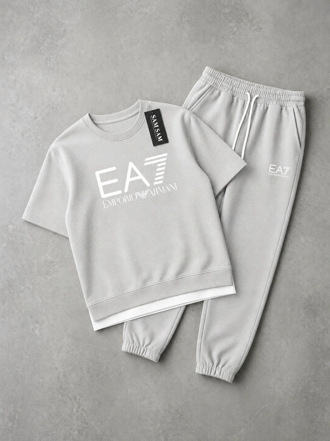 костюм мужские tracksuit ea7,мужской спортивный костюм ea7 emporio armani,костюм emporio armani ea7,спортивный костюм мужской ea7,спортивные костюмы армани мужские ea7