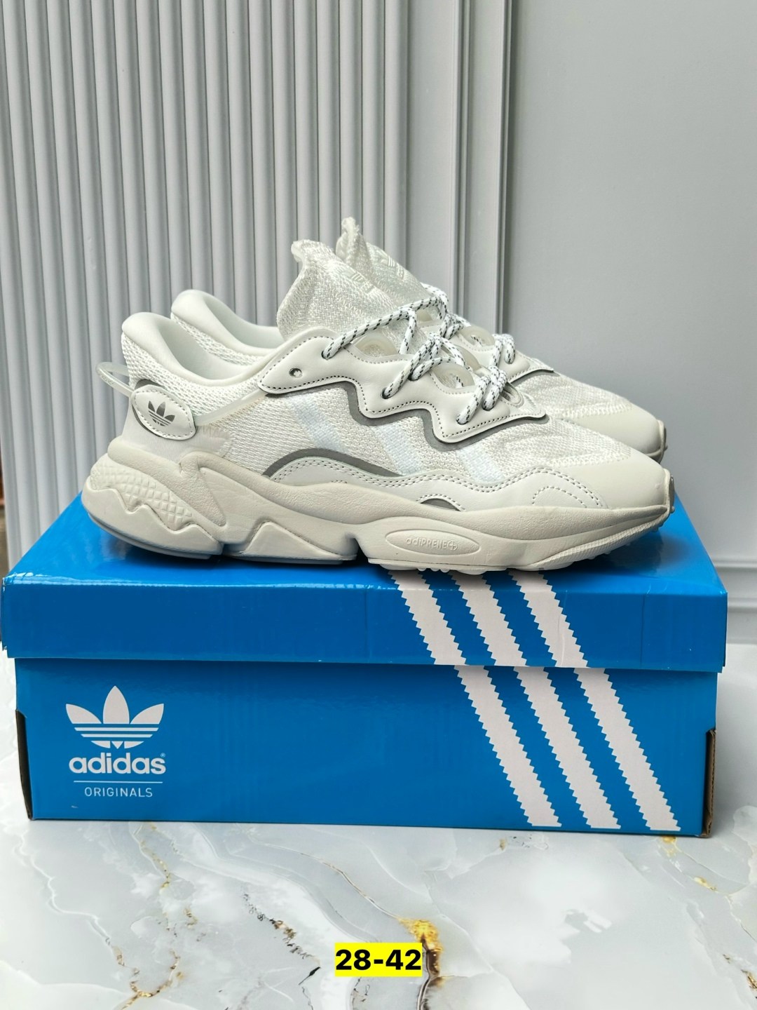 кроссовки adidas ozweego,кроссовки ozweego originals adidas,женские кроссовки adidas ozweego,кроссовки adidas,кроссовки adidas ozweego originals adidas цвет бежевый серый