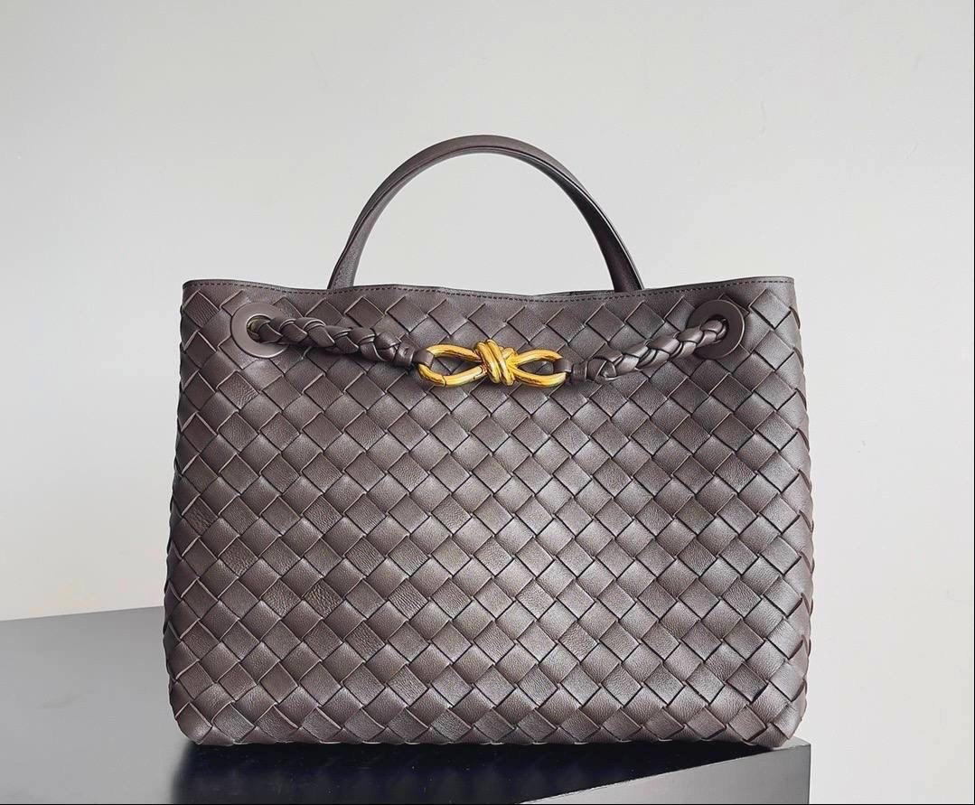 сумка bottega veneta,сумка bottega veneta плетеная,bottega veneta bag,женская сумка bottega veneta,женская сумка тоут