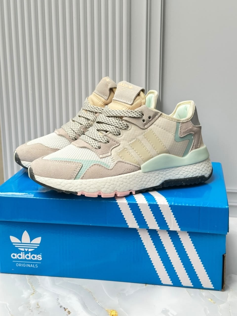 кроссовки adidas originals nite jogger,adidas originals nite jogger,женские кроссовки adidas originals nite jogger,кроссовки adidas nite jogger,кроссовки оригинальные nite jogger adidas белый