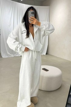 Костюм