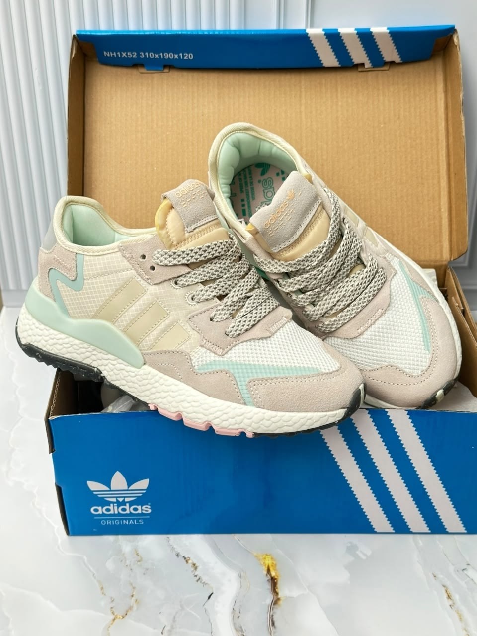 кроссовки adidas originals nite jogger,adidas originals nite jogger,женские кроссовки adidas originals nite jogger,кроссовки adidas nite jogger,кроссовки оригинальные nite jogger adidas белый