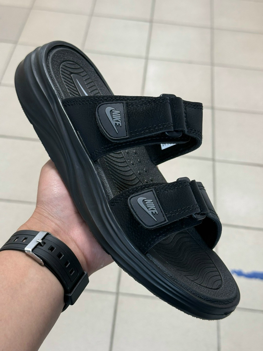сандалии nike,спортивные босоножки,сандалии,сандали найк,спортивные сандалии