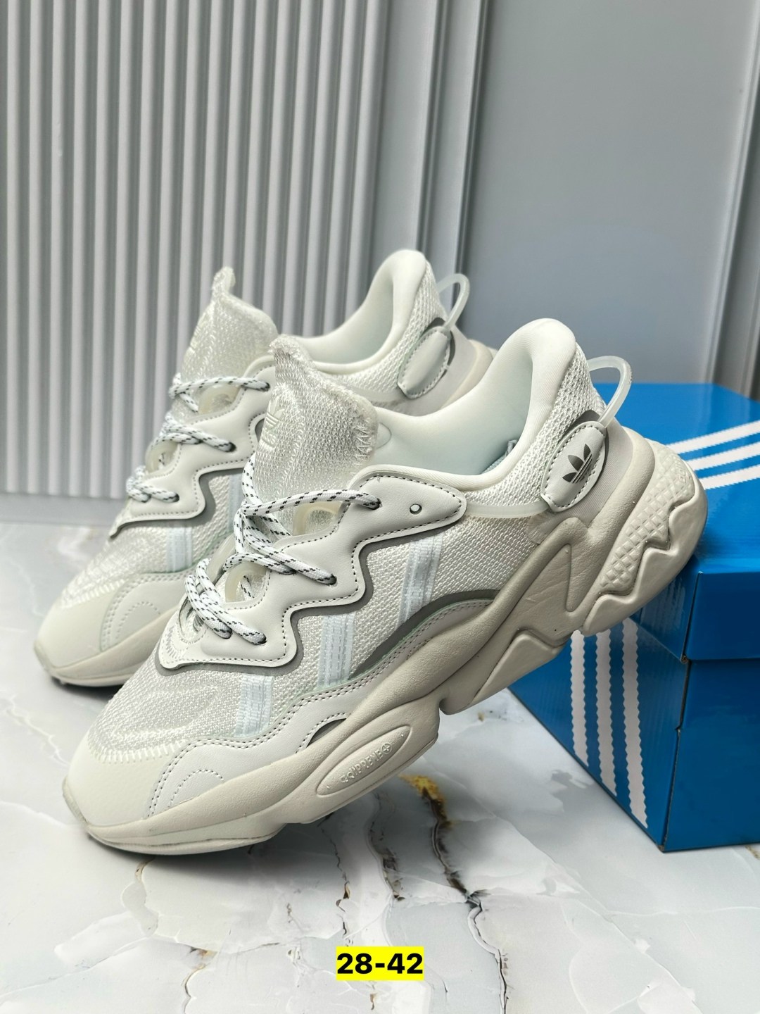 кроссовки adidas ozweego,кроссовки ozweego originals adidas,женские кроссовки adidas ozweego,кроссовки adidas,кроссовки adidas ozweego originals adidas цвет бежевый серый