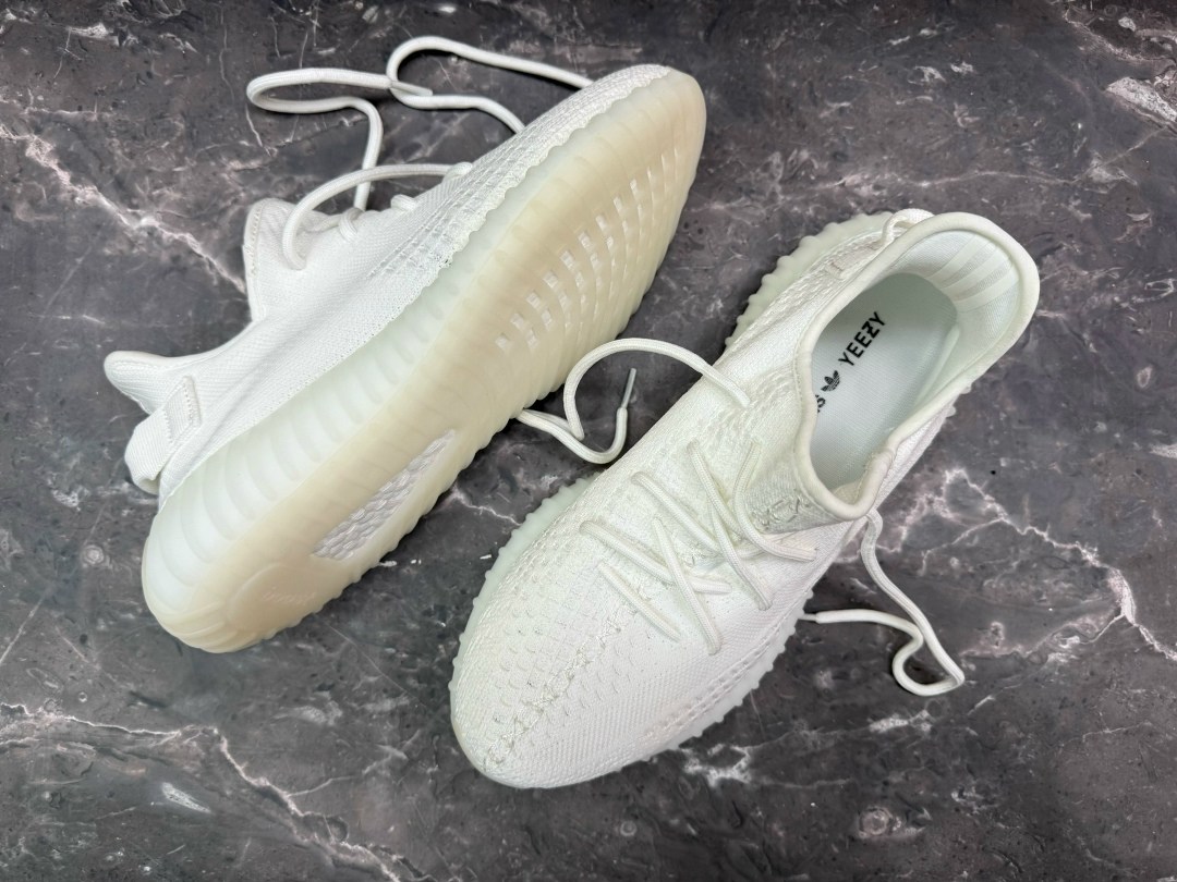кроссовки adidas yeezy boost 350,кроссовки adidas yeezy boost,кроссовки adidas yeezy 350 boost v2 triple white,adidas yeezy boost 350,кроссовки adidas yeezy 350
