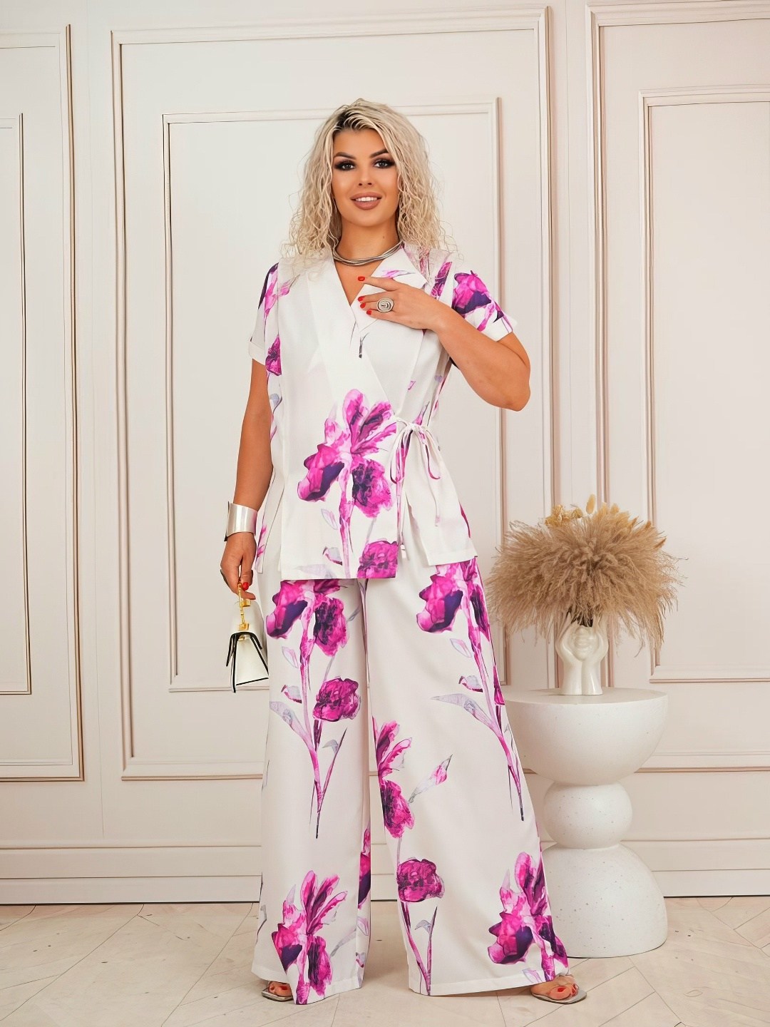 костюм классический, больших размеров,платье женской,,женские костюмы