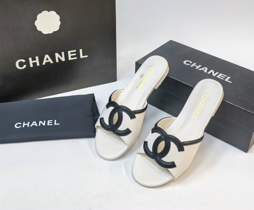 ,шлепанцы chanel,chanel slippers,сандалии шанель,сандали шанель