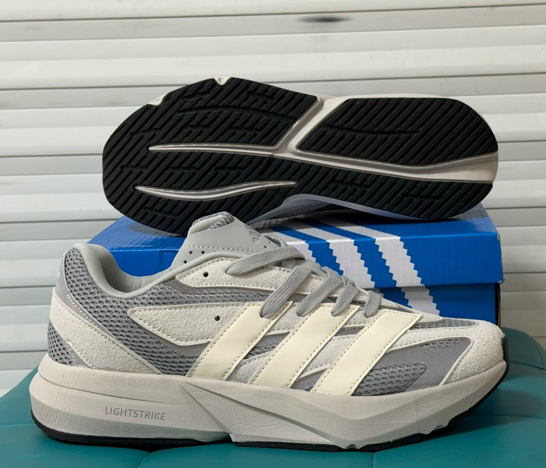 кроссовки adidas,мужские кроссовки adidas,кроссовки мужские женские adidas,мужские кроссовки adidas adistar 3 черный белый серый,кроссовки adidas performance adistar 2.0 черный