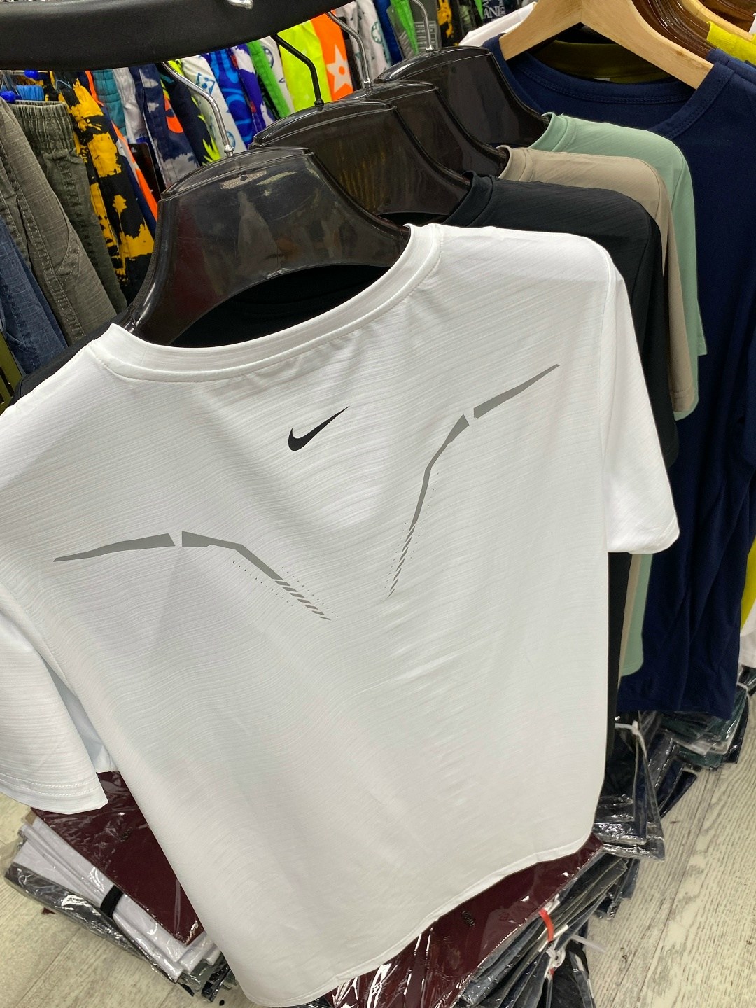 футболка nike,футболка мужская белая,мужская футболка,футболка мужская nike,футболки для мужчин