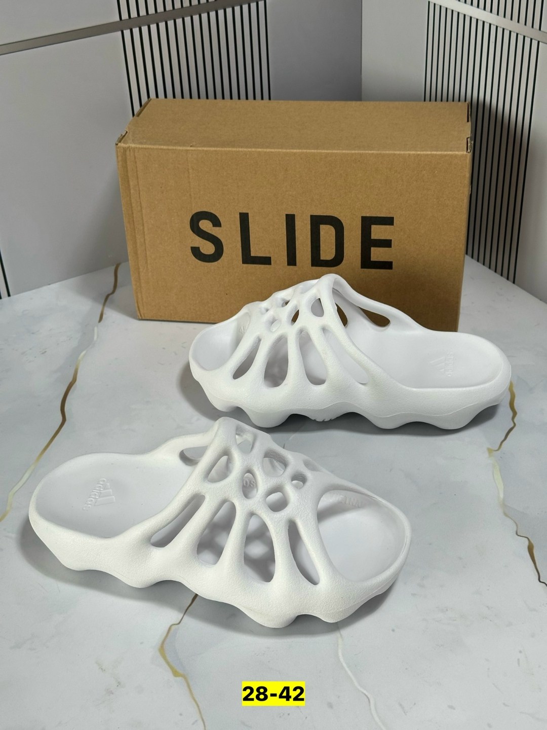 adidas yeezy 450 slide,adidas yeezy 450,adidas yeezy 450 шлепки,,изики летние кроссовки yeezy foam runner