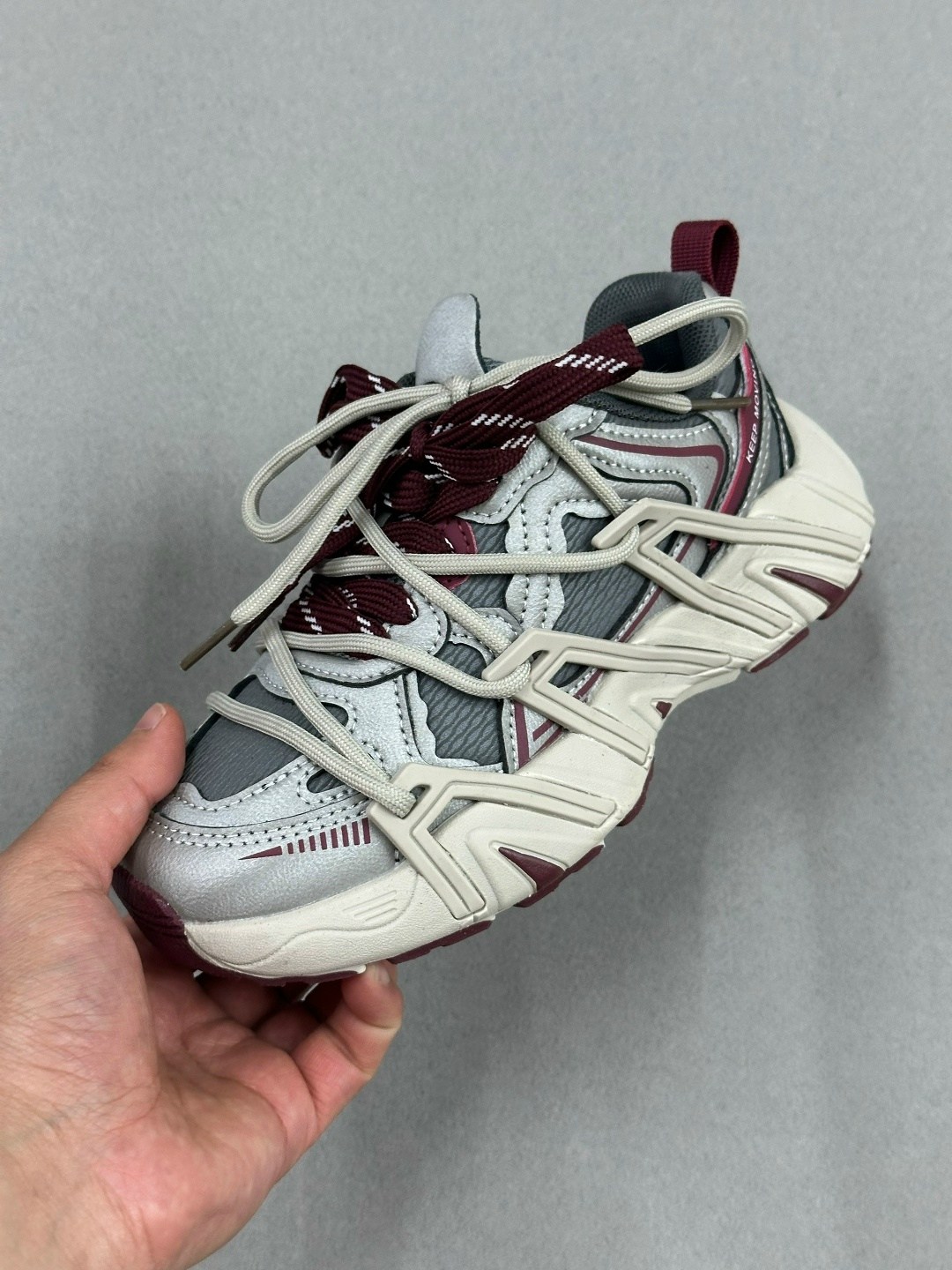 кроссовки balenciaga,balenciaga track 2,кроссовки balenciaga track 2,массивные кроссовки,мужские кроссовки balenciaga track белые с серым