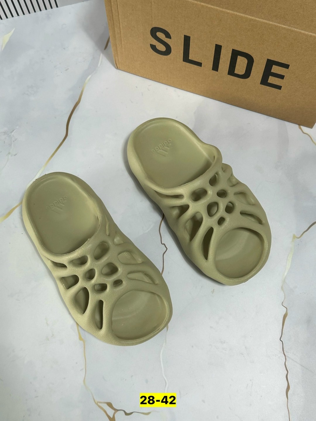 adidas yeezy 450 slide,adidas yeezy 450,adidas yeezy 450 шлепки,,изики летние кроссовки yeezy foam runner