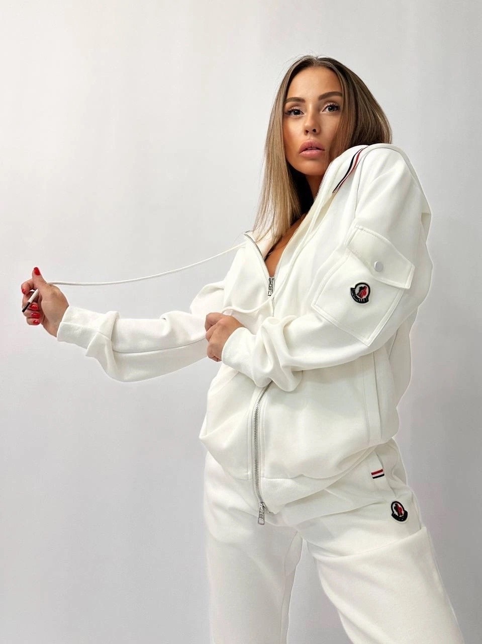 спортивный костюм moncler,костюм спортивный gucci,спортивный костюм монклер женский,спортивный костюм монклер,стильные костюмы