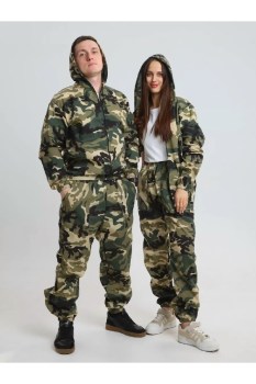 Костюм