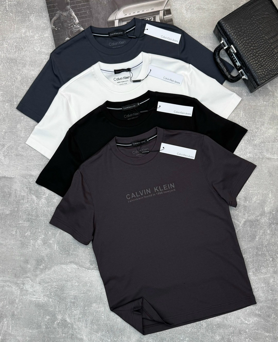 мужская футболка calvin klein,футболки для мужчин,футболка мужская,футболка,мужская кофта