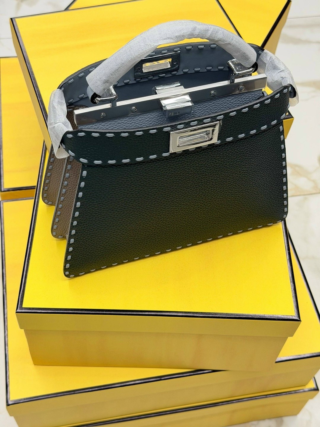 женская сумка fendi,fendi сумка на плечо,cумка fendi,сумки,сумка