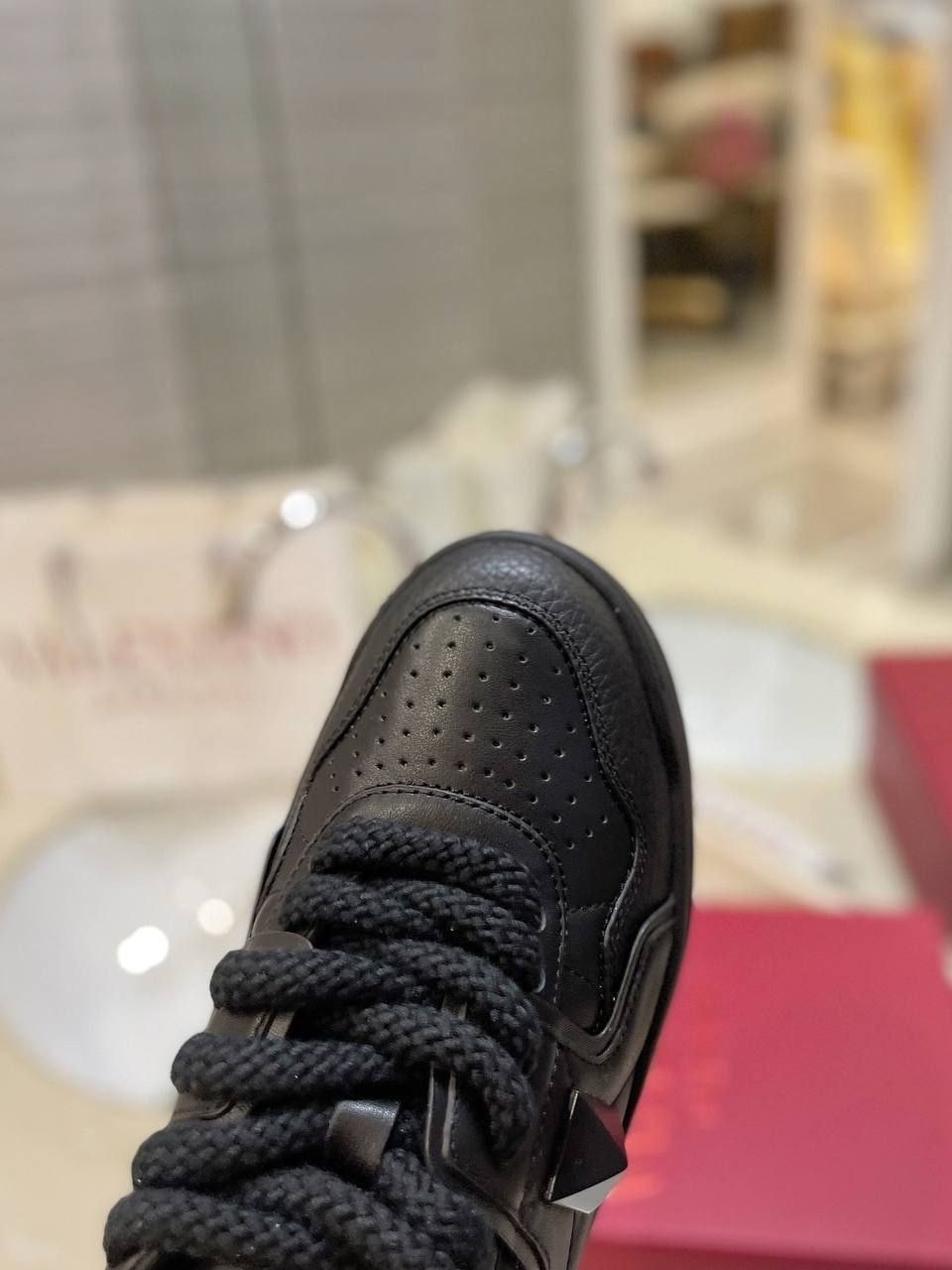 кроссовки valentino женские,valentino кроссовки,,кроссовки валентино мужские,кроссовки мужские женские