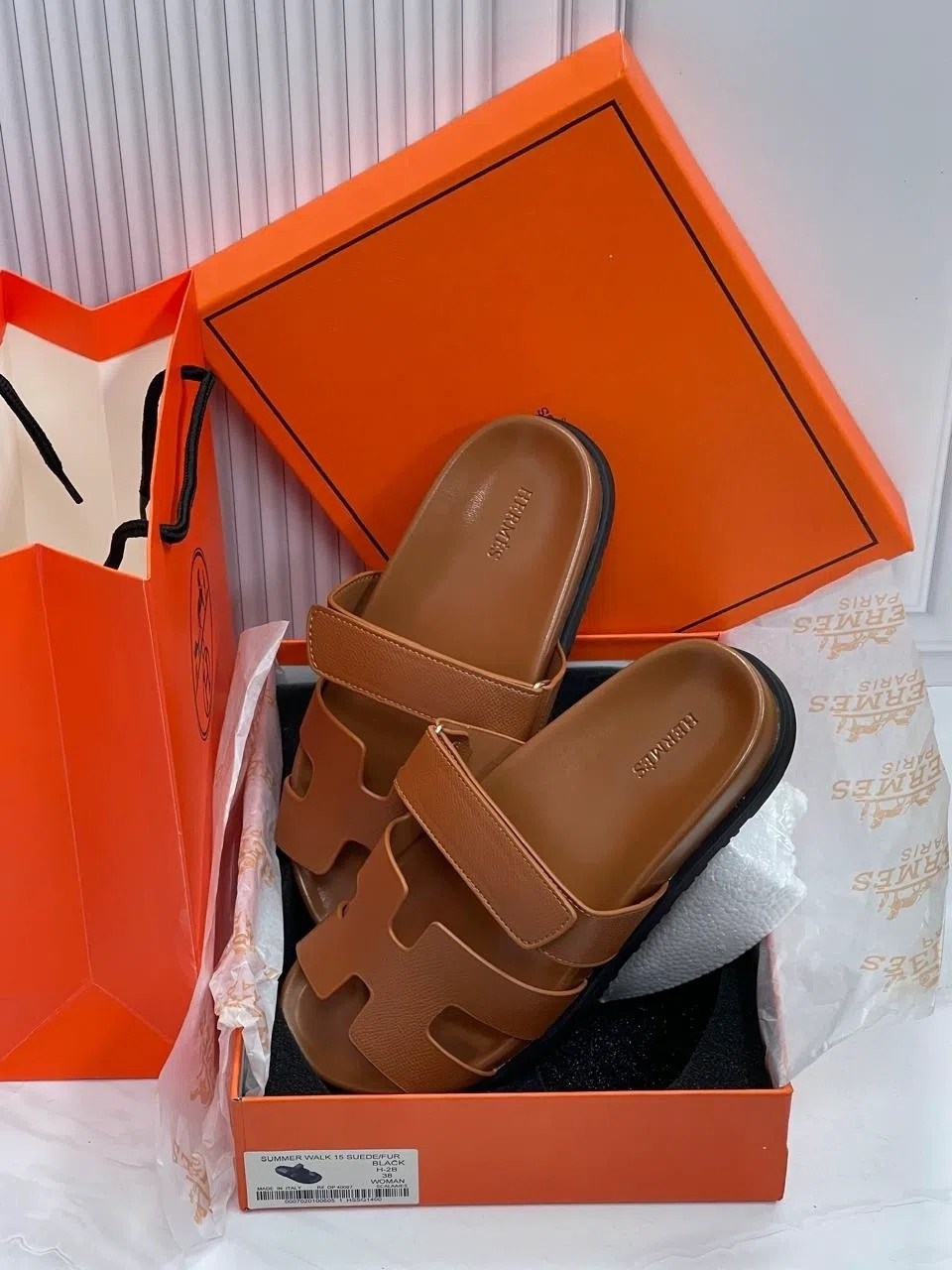 ,hermes сандалии,шлепанцы hermes,hermes босоножки,шлепанцы hermes оранжевые