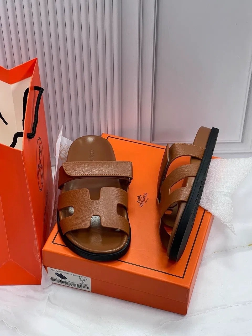 ,hermes сандалии,шлепанцы hermes,hermes босоножки,шлепанцы hermes оранжевые