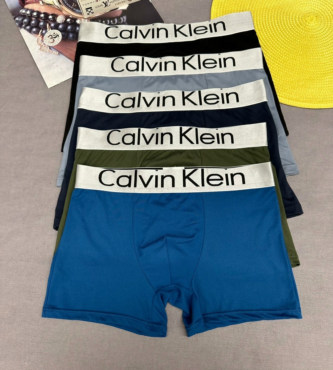 мужские трусы calvin klein,набор мужских трусов calvin klein,трусы мужские 5 шт calvin klein,трусы calvin klein мужские 3 штуки,боксеры мужские calvin klein трусы