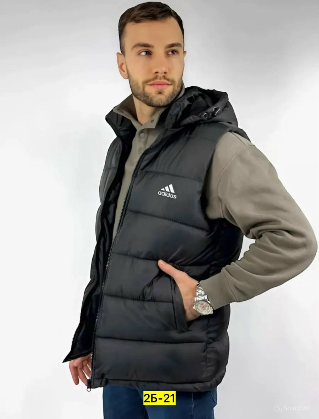 жилет утепленный adidas,жилетка мужская утепленная adidas,жилет adidas мужской,жилетка безрукавка утепленная с капюшоном,жилетка адидас
