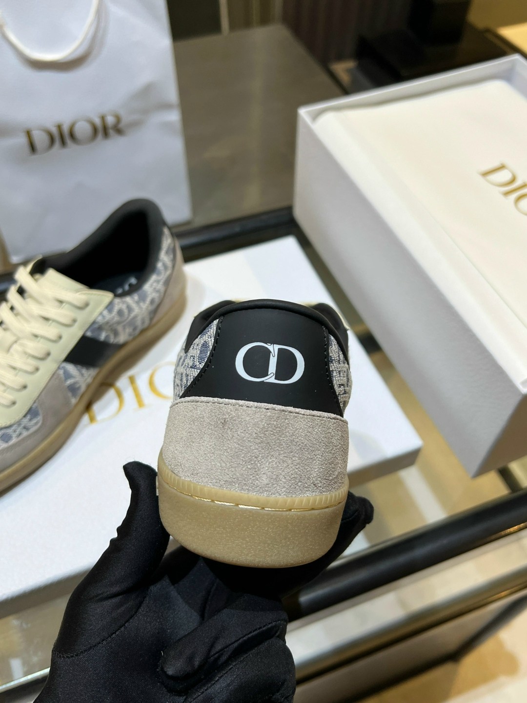 кеды dior женские,dior кроссовки,кеды dior,кеды диор женские белые,кеды диор женские