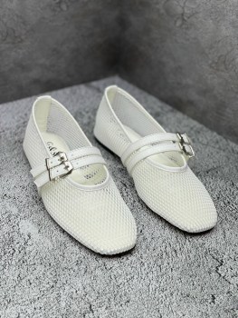 Балетки