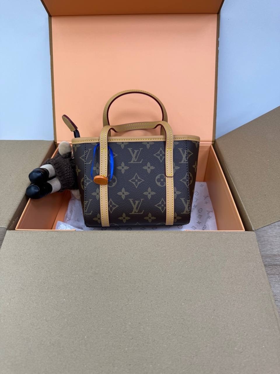 louis vuitton сумка на плечо,сумка louis vuitton,модная сумка,модная женская сумка,сумка луи виттон