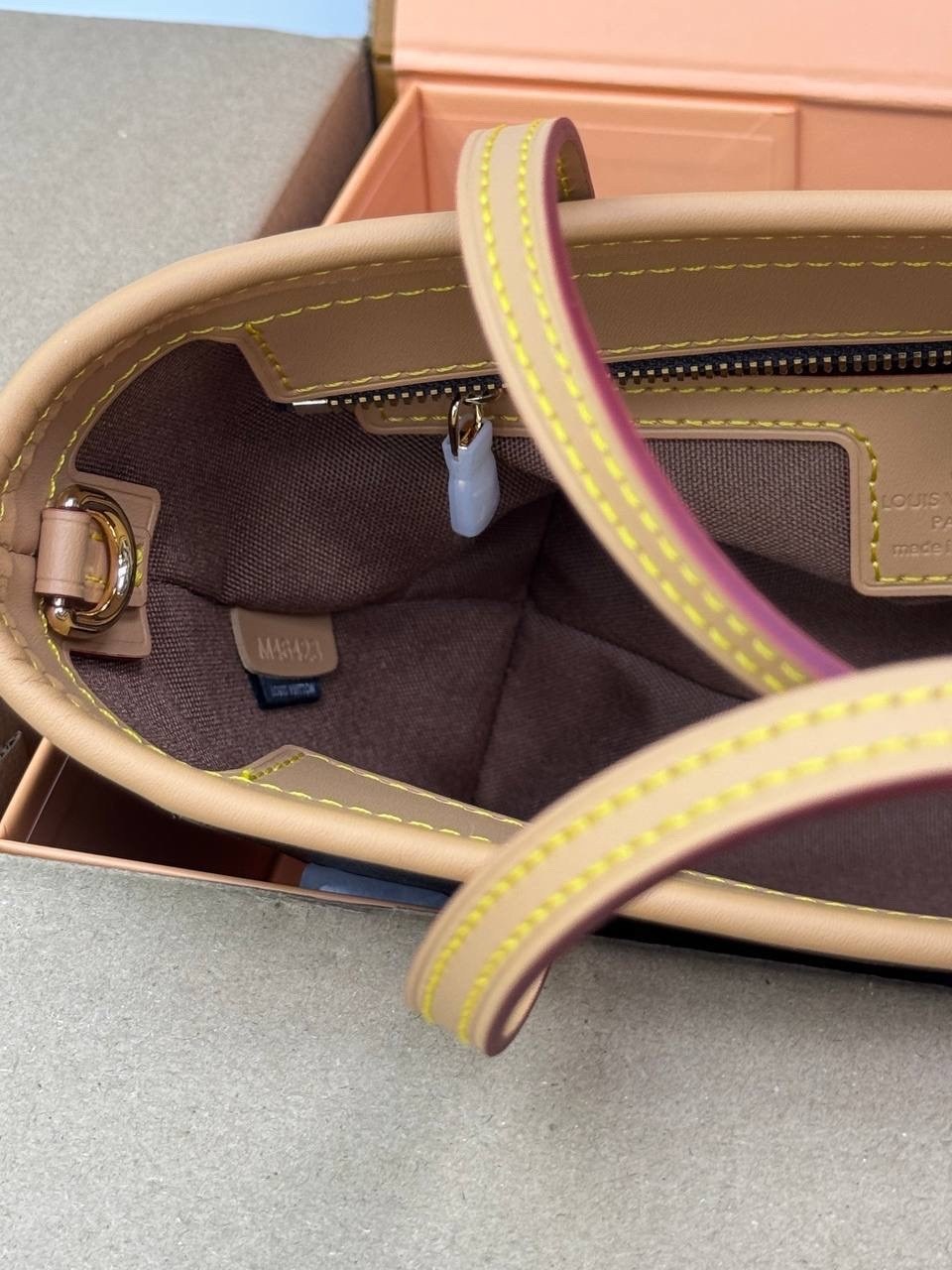 louis vuitton женская сумка,louis vuitton сумка на плечо,сумка louis vuitton,луи виттон сумка через плечо женская,модная сумка