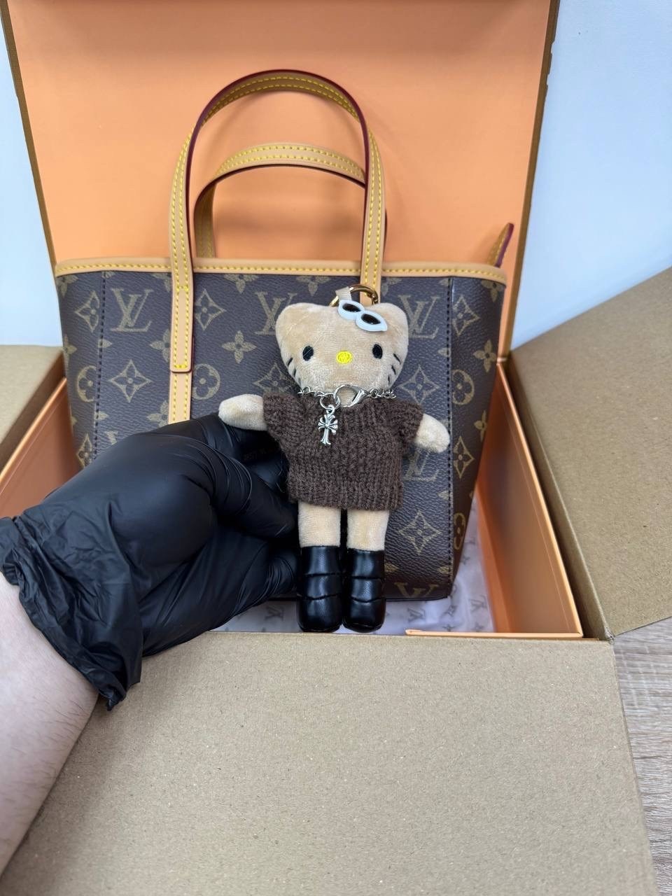 louis vuitton женская сумка,louis vuitton сумка на плечо,сумка louis vuitton,луи виттон сумка через плечо женская,модная сумка