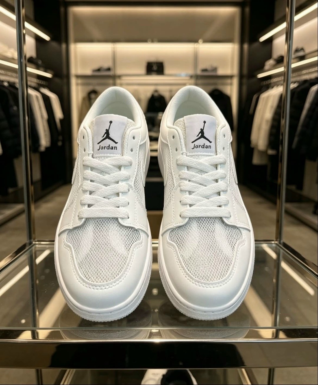 nike air jordan 1 low,air jordan 1 low se homage,air jordan 1 low black and white,air jordan 1 low se homage white black,air jordan 1 low