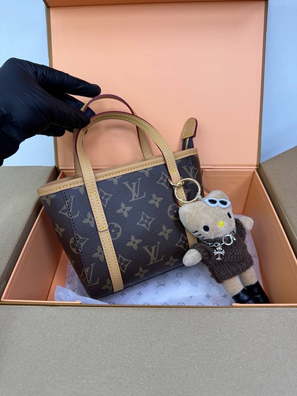 louis vuitton сумка на плечо,сумка louis vuitton,модная сумка,модная женская сумка,сумка луи виттон