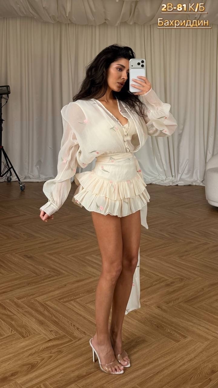 женская кофта,девушка,,блузка женская,рубашка женская с рюшами