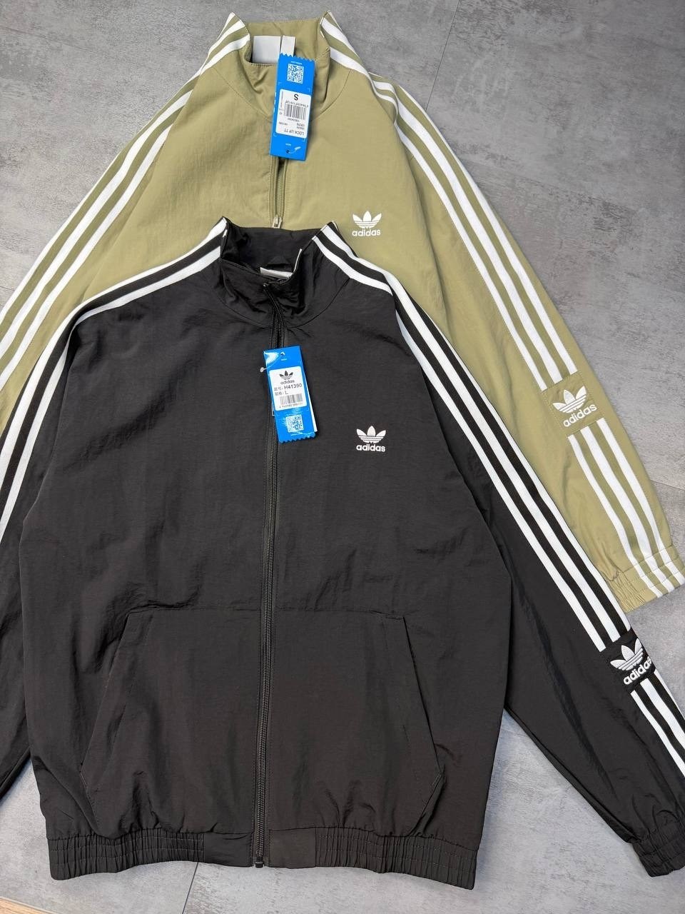 куртка adidas,спортивная куртка adidas,ветровка мужской adidas черный,adidas originals adidas,ветровка черный adidas