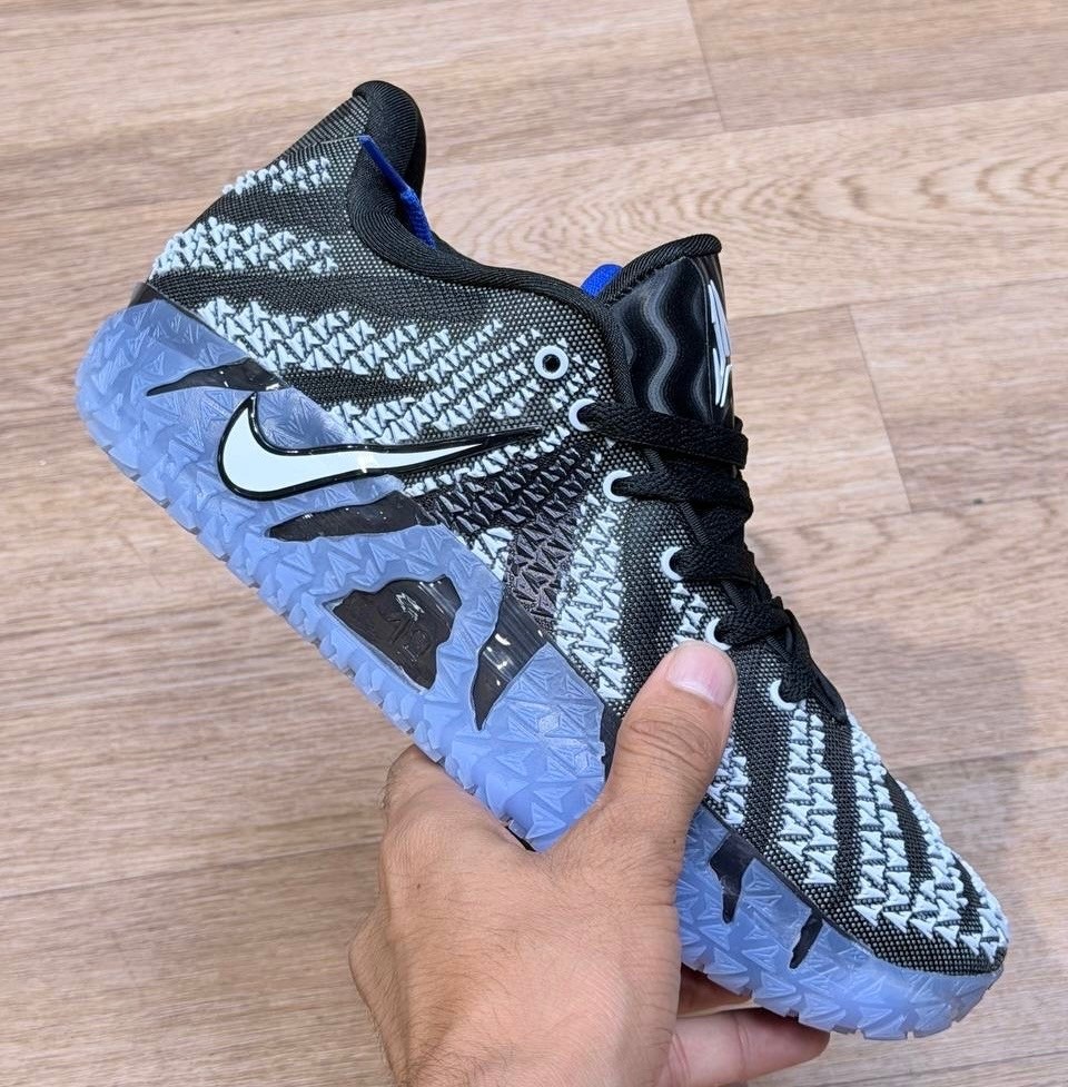 баскетбольные кроссовки,nike kyrie 4 black,баскетбольная ,кроссовки,спортивная