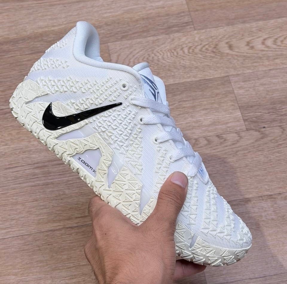 баскетбольные кроссовки,nike kyrie 4 black,баскетбольная ,кроссовки,спортивная