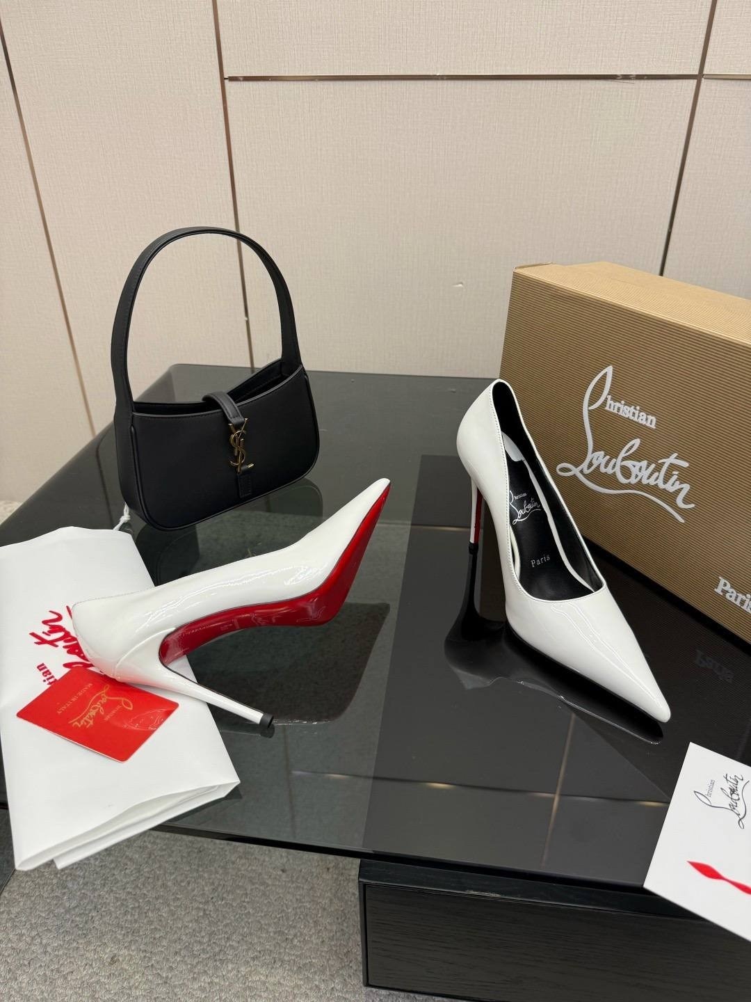 туфли christian louboutin,christian louboutin женские туфли на высоком,туфли кристиан лабутен белые,туфли женские,лодочки кристиан лабутен